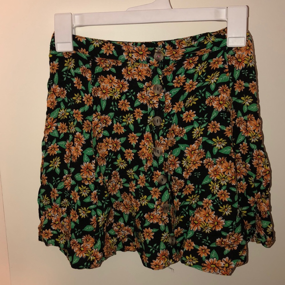 floral skirt